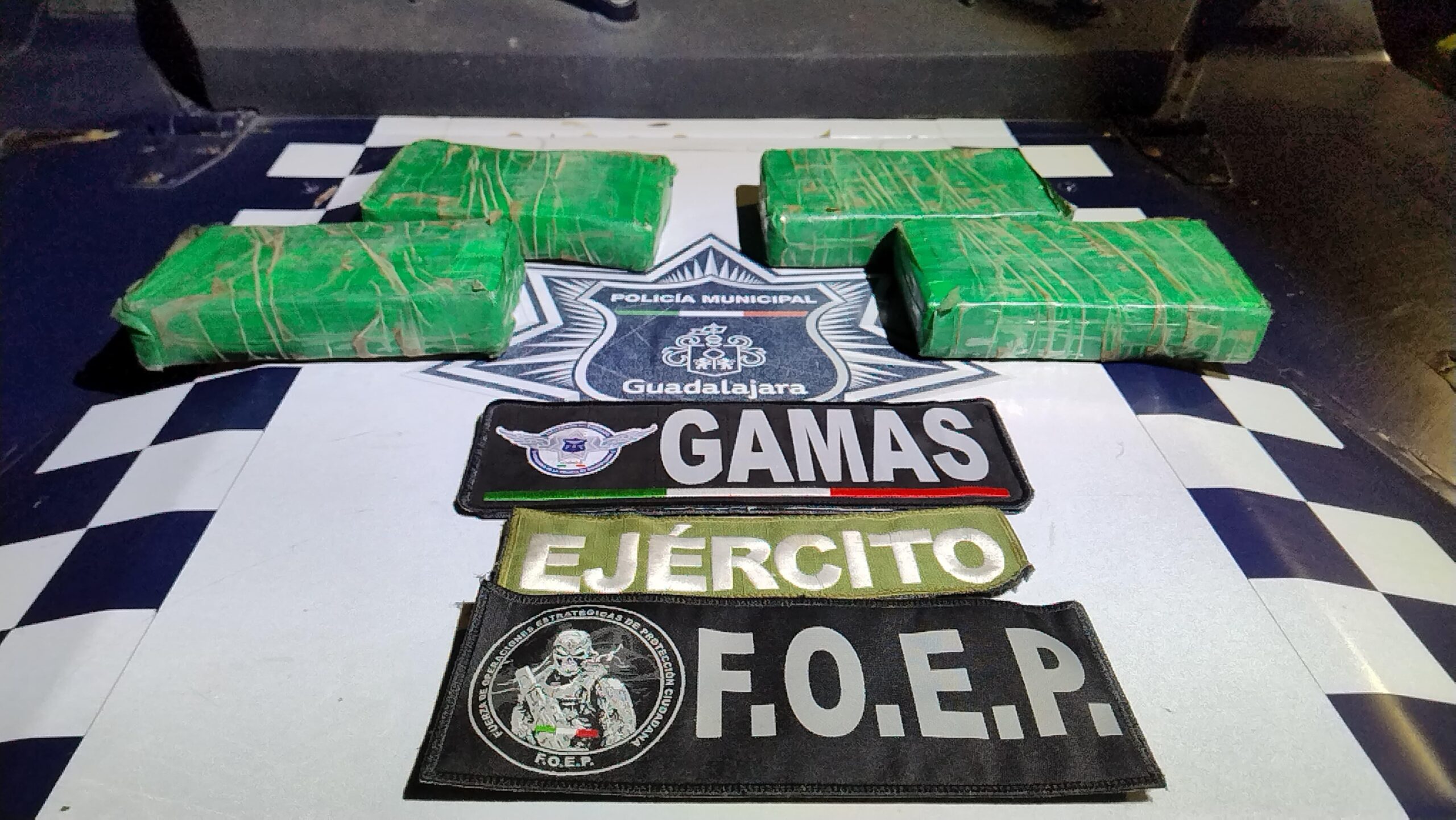 Cae con 4 kilos de coca • Alerta Jalisco