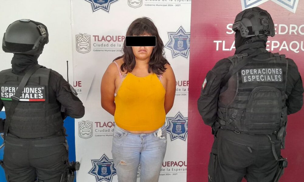 🚨 Cae mujer con droga y chaleco de grupo criminal en Tlaquepaque